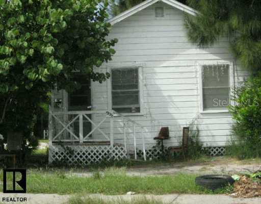 906 N Garden Ave., Clearwater, FL 33755