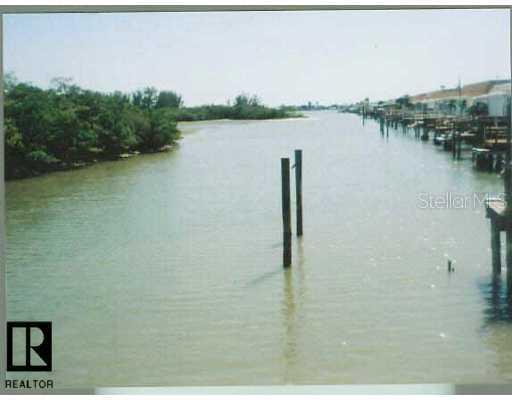 200 Boca Ciega Point Blvd., St Petersburg, FL 33708