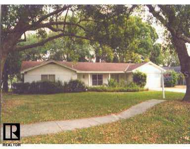 13807 Shady Shores Dr., Tampa, FL 33613