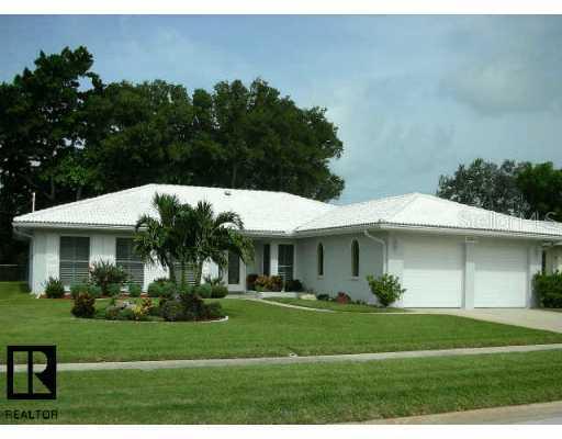 10312 Majestic Dr., Largo, FL 33774