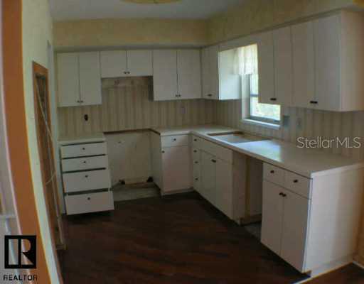 5330 26th Ave., St Petersburg, FL 33710