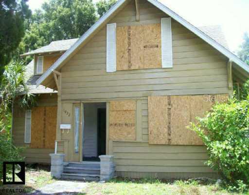 1022 13th Ave., St Petersburg, FL 33705