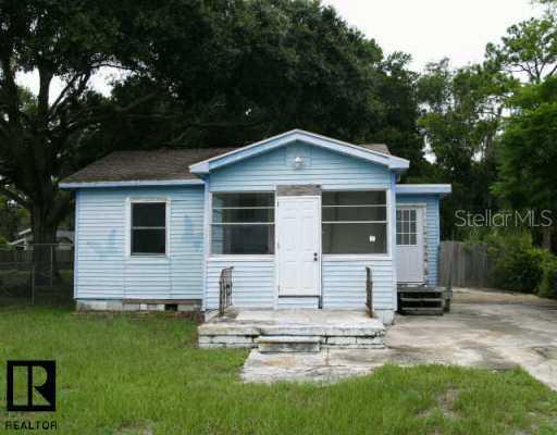 445 Oak St., Safety Harbor, FL 34695