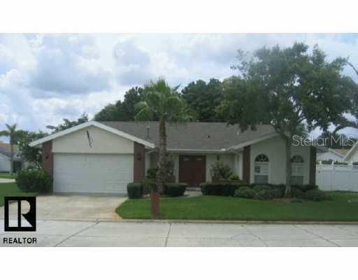 1902 Glen Lakes Cir., St Petersburg, FL 33702