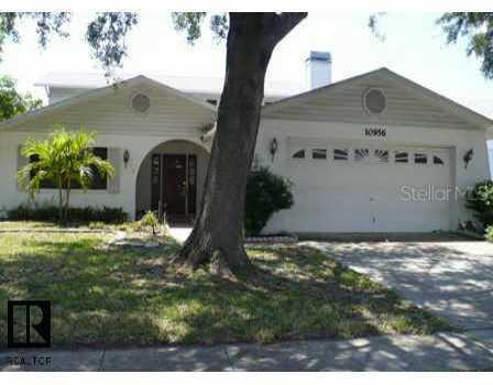10956 Oakhaven Dr., Pinellas Park, FL 33782
