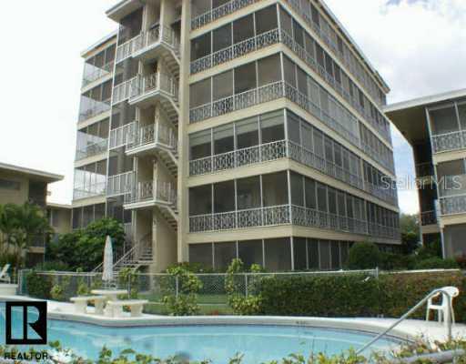 1012 N Shore Dr. #14, St Petersburg, FL 33701