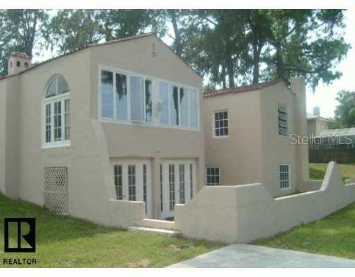 1256 Florida Ave., Tarpon Springs, FL 34689