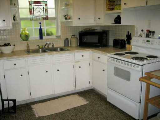 6214 8th Ave., Gulfport, FL 33707