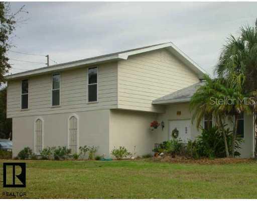 5793 Oakhurst Dr., Seminole, FL 33772