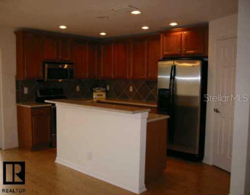 202 Sunset Meadow, Clearwater, FL 33763