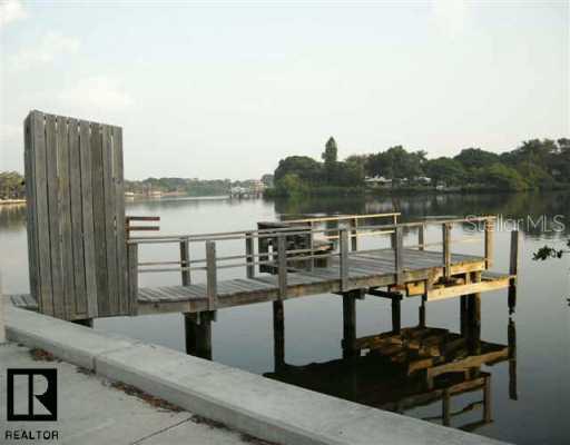 301 23rd Ave., St Petersburg, FL 33704