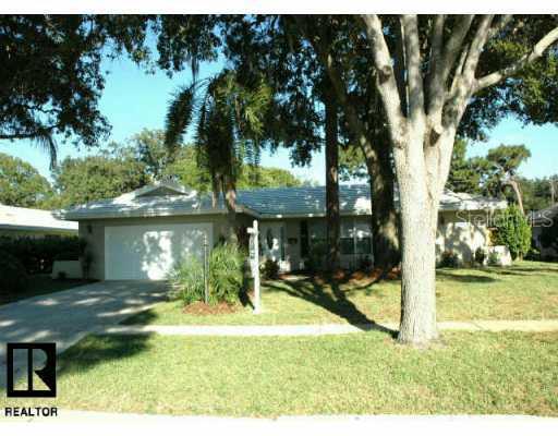 1021 Grovewood Ct., Clearwater, FL 33764