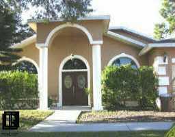 1621 Explorers Dr., Tarpon Springs, FL 34689