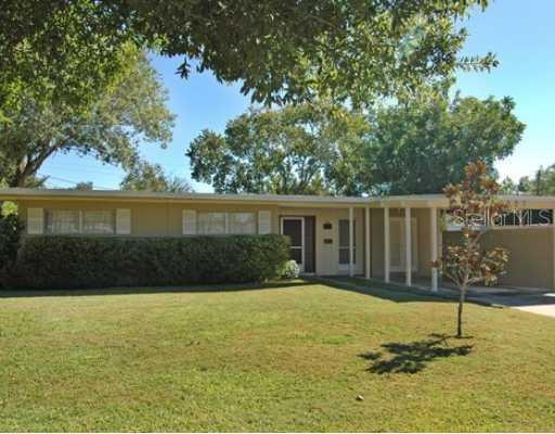 1927 Oxford St., St Petersburg, FL 33710