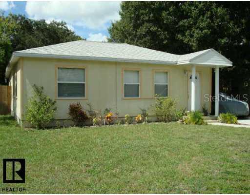 907 Gray St., Gulfport, FL 33707