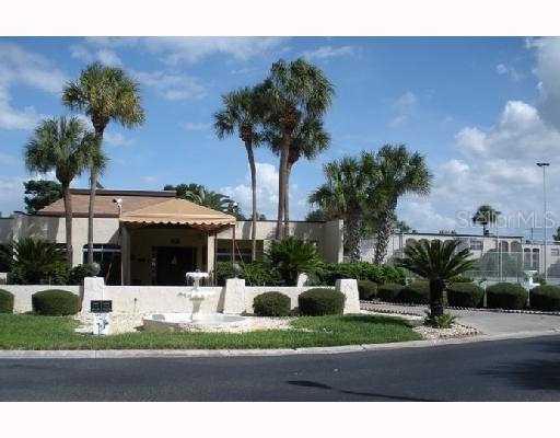 7701 Starkey Rd. #703, Largo, FL 33777