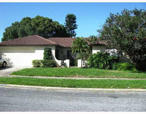 1023 Mandarin Dr., Holiday, FL 34691