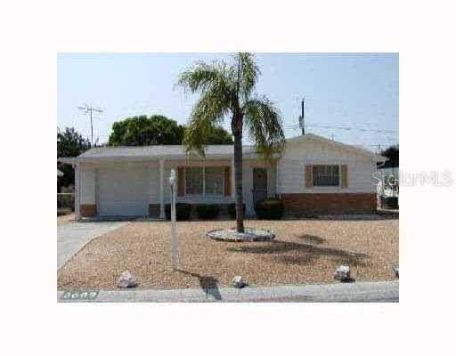 3609 Kingsbury Dr., Holiday, FL 34691