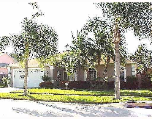 [Address Hidden by Seller], Seminole, FL 33776