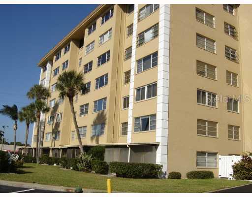 8950 Park Blvd. #204, Largo, FL 33777