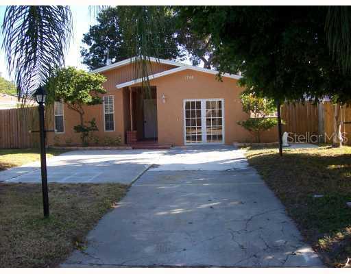 1748 New Hampshire Ave., St Petersburg, FL 33703