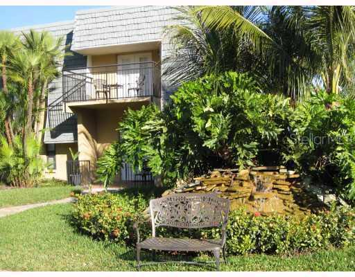 718 Lyndhurst St. #921, Dunedin, FL 34698