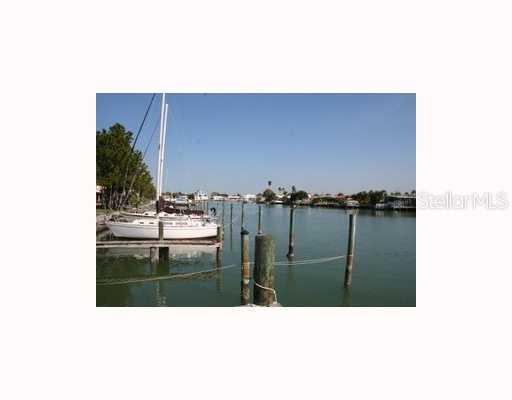 311 Island Way #204, Clearwater Beach, FL 33767
