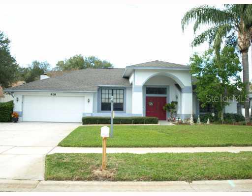 628 Heatherwood Ct., Tarpon Springs, FL 34688