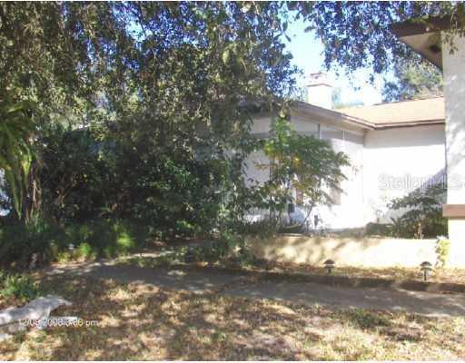 18423 Sterling Silver Cir., Lutz, FL 33549