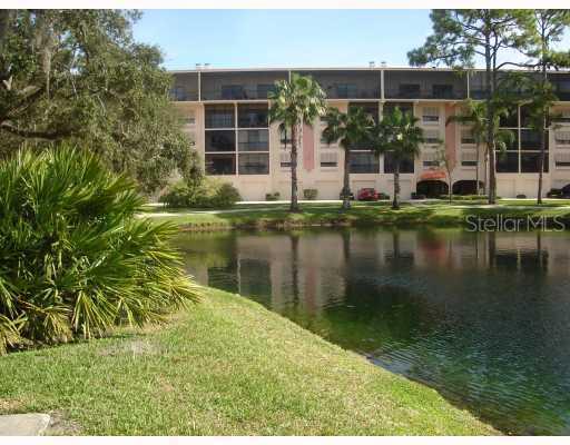 5775 Park St. #302, St Petersburg, FL 33709
