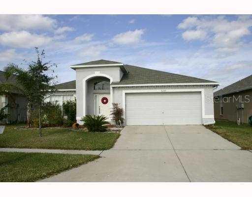 31249 Glendalough Way, Wesley Chapel, FL 33545