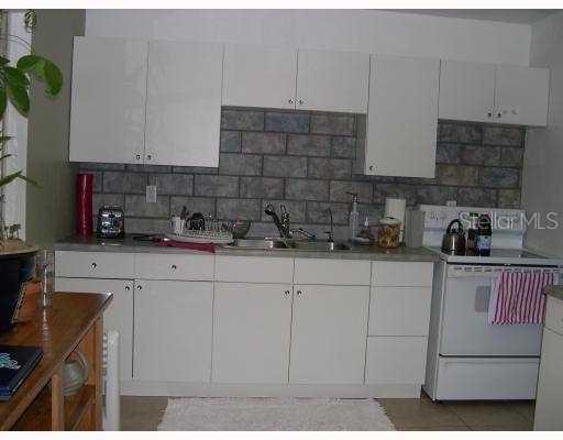 925 Freemont St., Gulfport, FL 33707