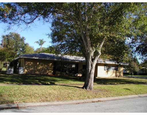1122 Glenmoor Ct., Clearwater, FL 33764