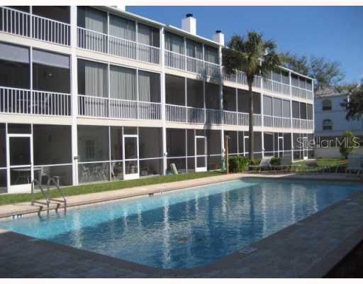 637 Pinellas #304, St Petersburg, FL 33715