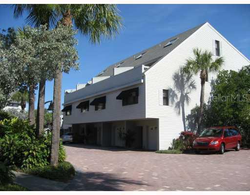 1355 Pinellas Bayway #18, Tierra Verde, FL 33715