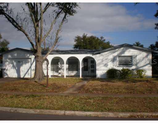 5833 32nd Ave., St Petersburg, FL 33710