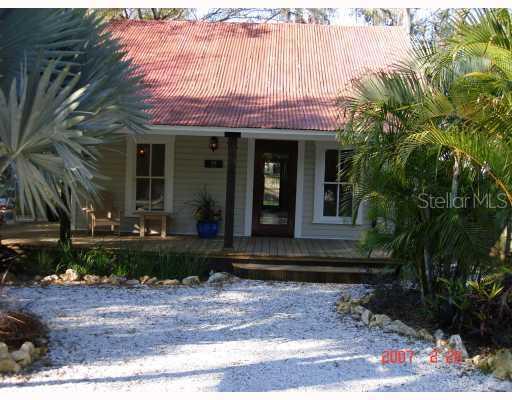 346 Bay St., Palm Harbor, FL 34683