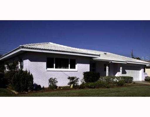 9270 111th St., Seminole, FL 33772