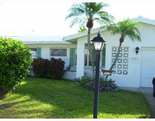 9585 45th Way, Pinellas Park, FL 33782