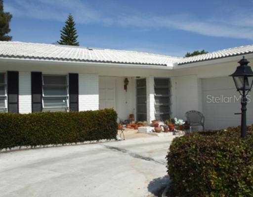 14907 Crown Dr., Largo, FL 33774