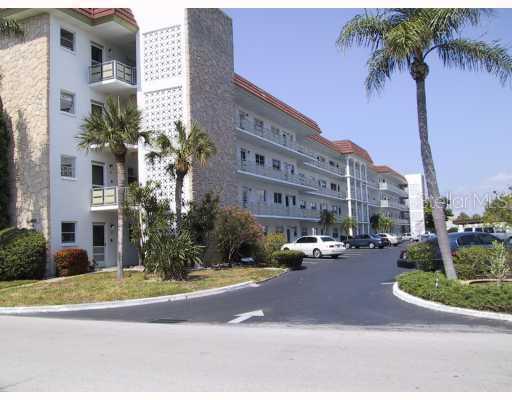 3128 59th St. #203, Gulfport, FL 33707