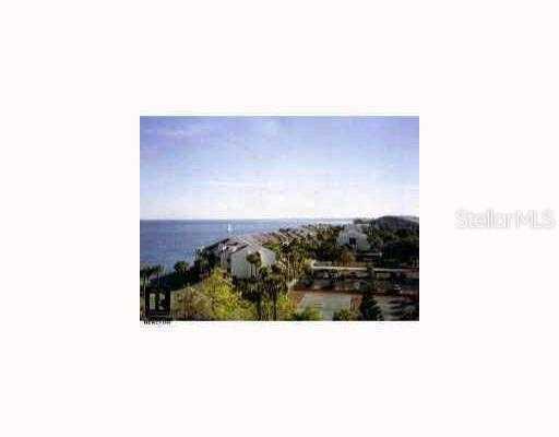 7520 Sunshine Skyway Ln. #209, St Petersburg, FL 33711