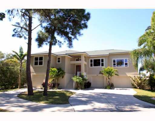 762 Jacqueline Ln., Palm Harbor, FL 34683