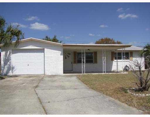 3801 Cedarwood Dr., Holiday, FL 34691