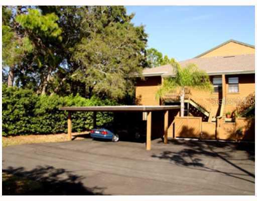 507 Lennox Rd., Palm Harbor, FL 34683