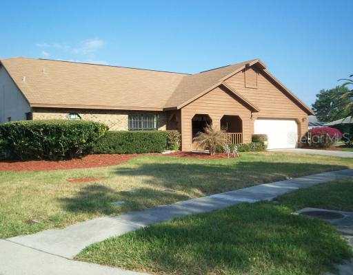425 Waterford Cir., Tarpon Springs, FL 34688