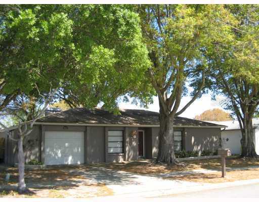 8417 121st Pl., Largo, FL 33773