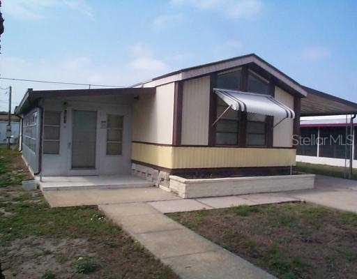 1831 Holiday Dr., Holiday, FL 34691