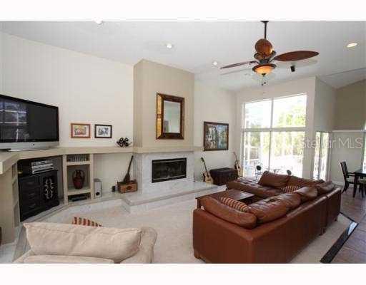 795 Claudia Ln., Palm Harbor, FL 34683
