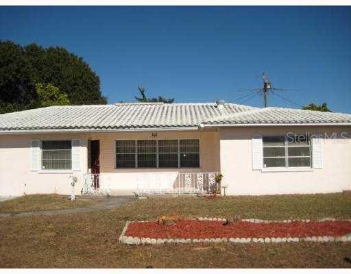 3893 25th Ave., St Petersburg, FL 33713